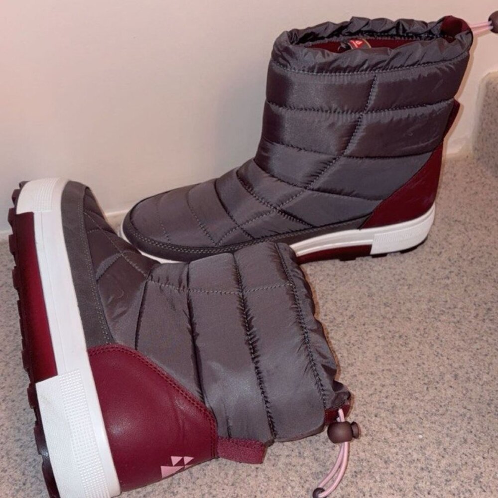 Cougar Whammo Waterproof Unisex Winter Boots size 10 US.